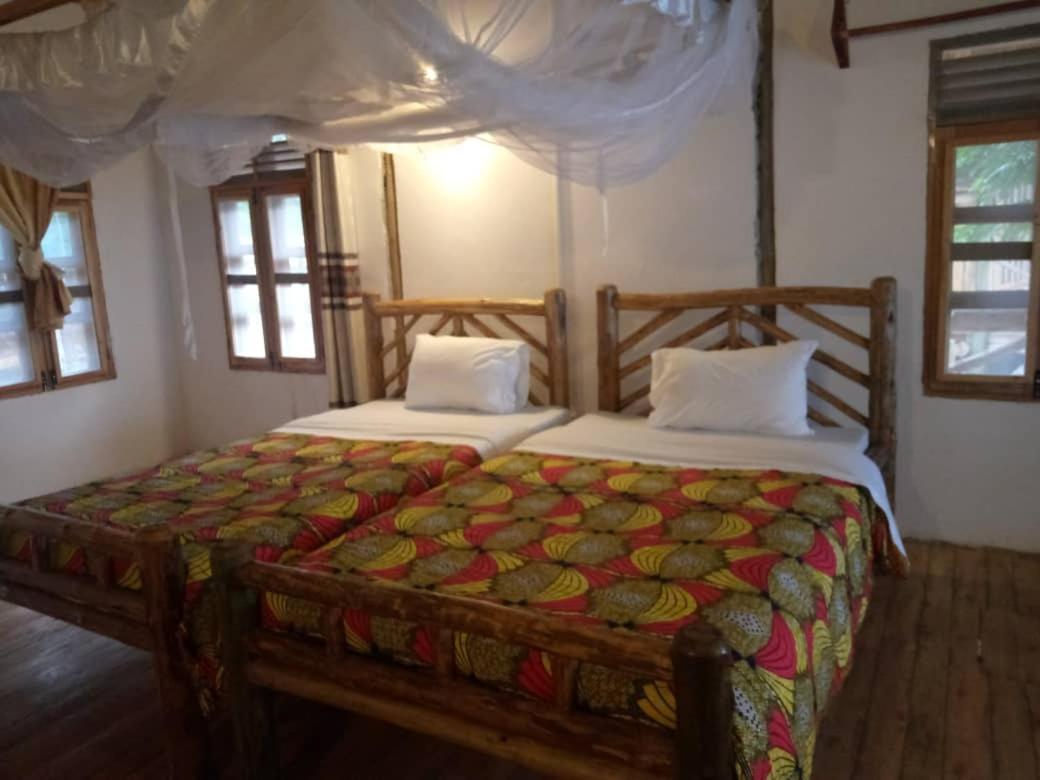Tembo Safari Lodge Katunguru 외부 사진